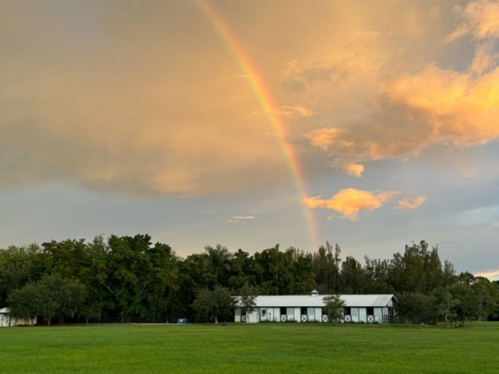 Irish-Acres-Barn-24